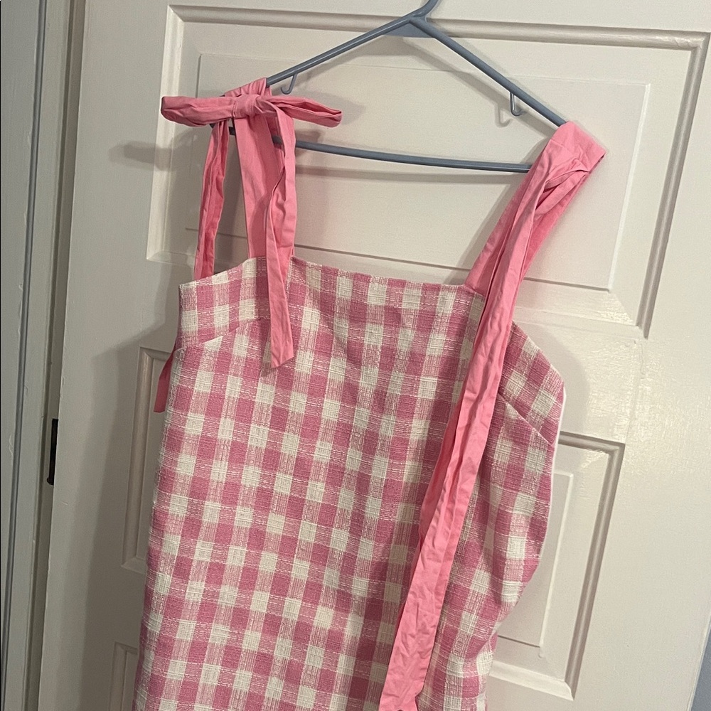 Chic Pink Checkered Mini Dress with Bow Straps
